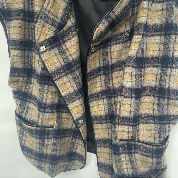 Anthropologie Andersen & Lauth Plaid Oversize Jacket Short Sleeve Cape Snaps OS - Picture 11 of 13